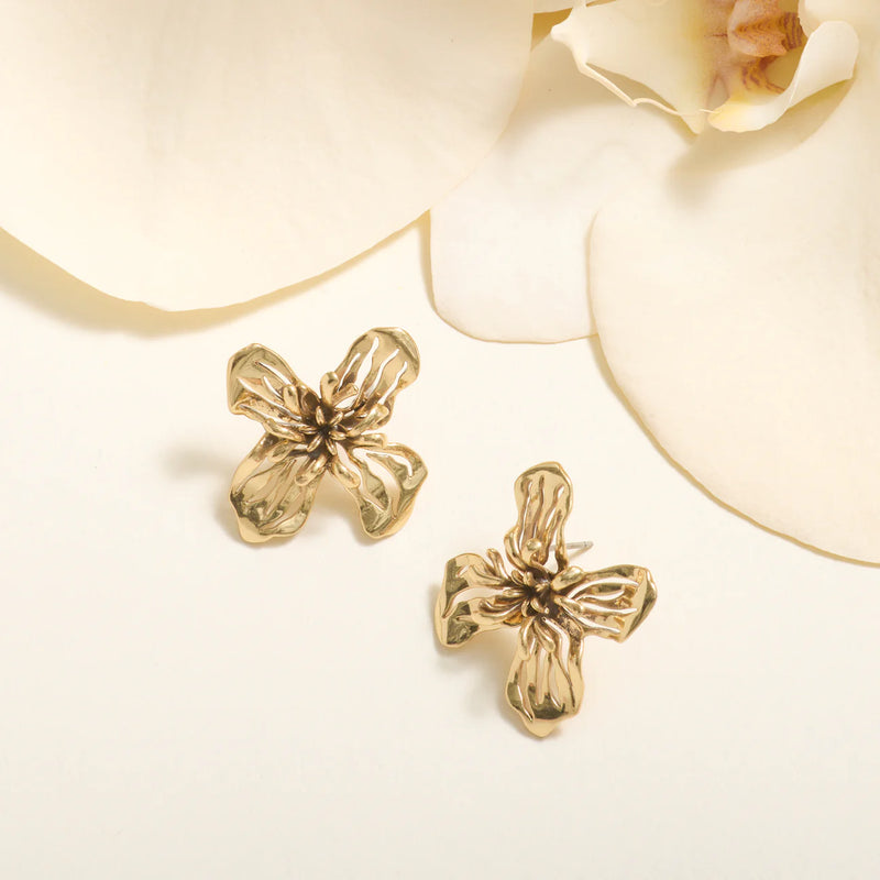 Chiara Stud Earrings